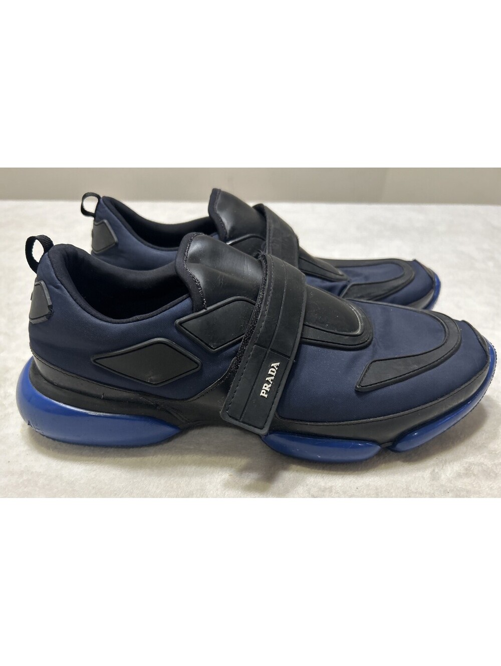 Prada Men’s Shoes Size 7.5 Blue Black Cloudbust Thunder Sneakers Fabric Designer